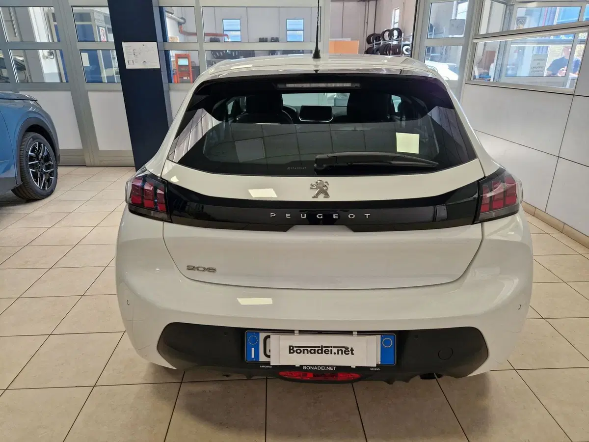 Peugeot 208 usata a Varese (4)
