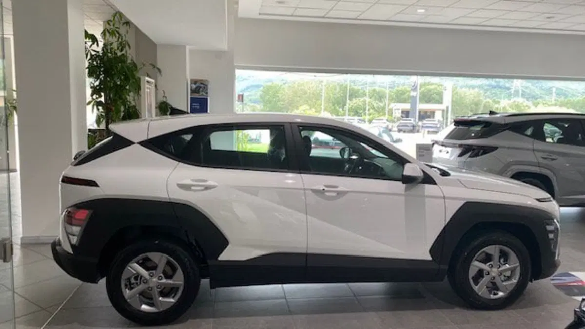 Hyundai Kona nuova a Benevento (10)