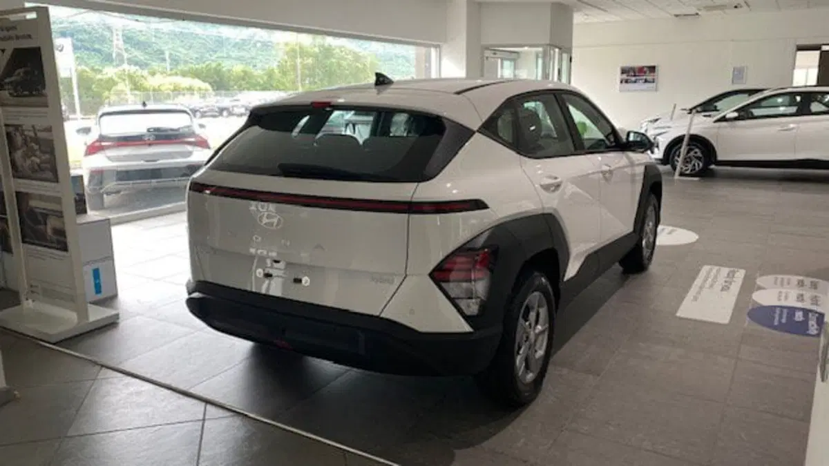 Hyundai Kona nuova a Benevento (3)