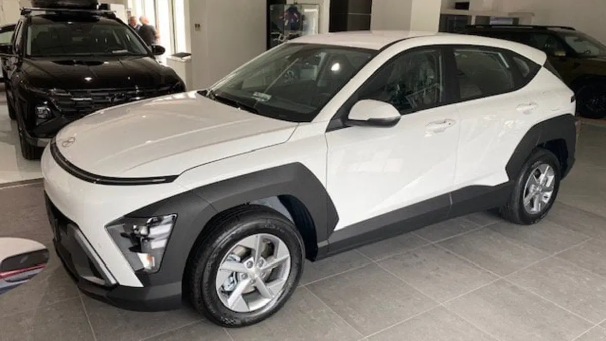 Hyundai Kona nuova a Benevento (7)