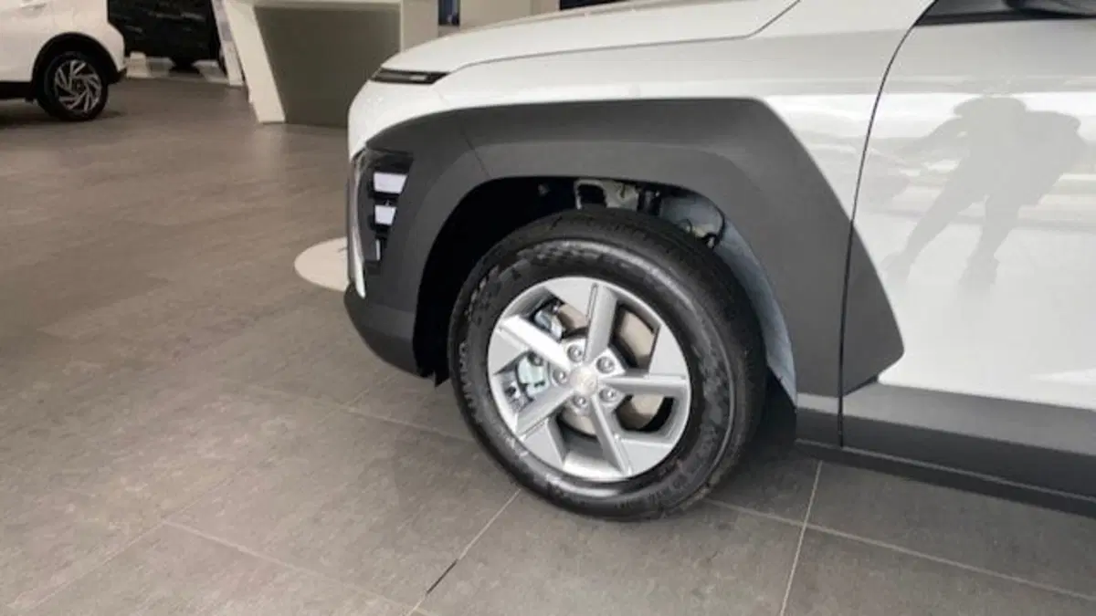 Hyundai Kona nuova a Benevento (8)