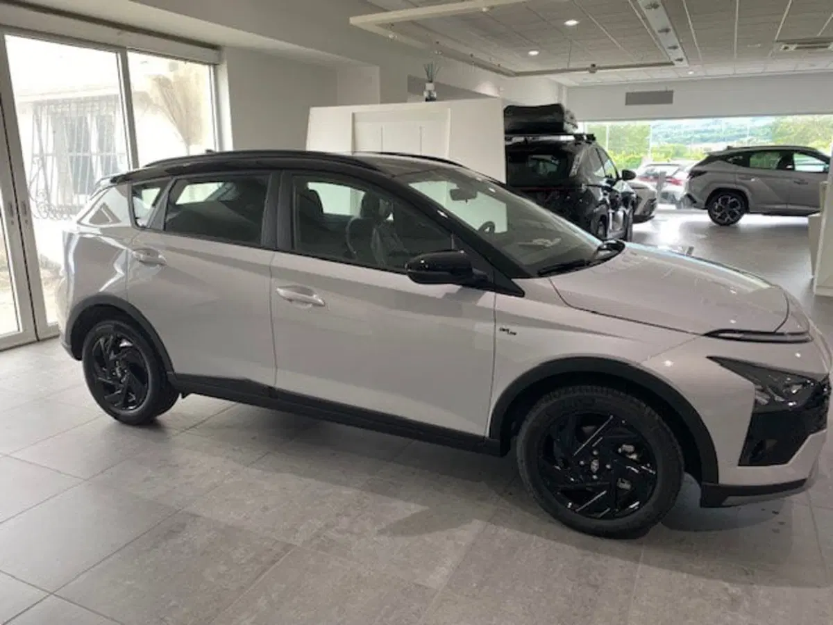 Hyundai Bayon nuova a Benevento (4)