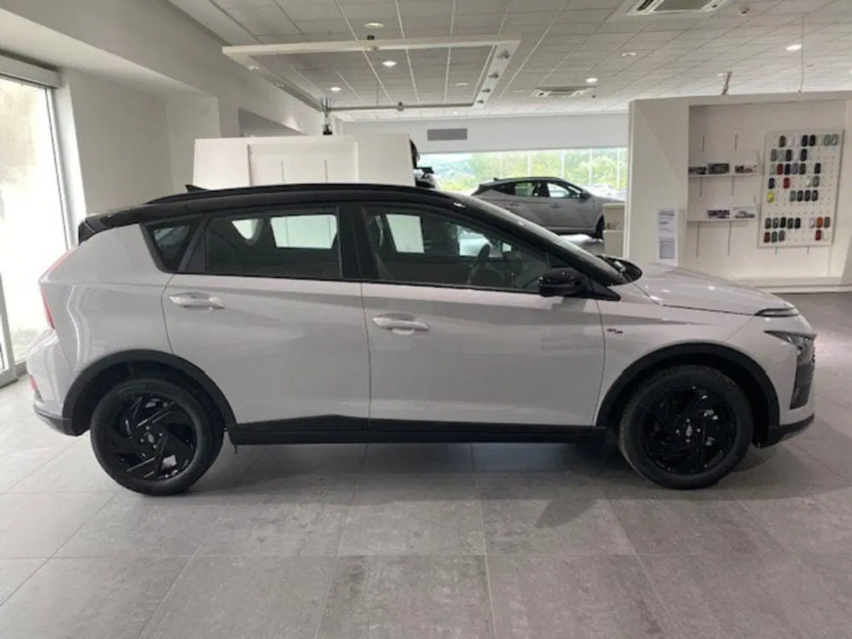 Hyundai Bayon nuova a Benevento (5)