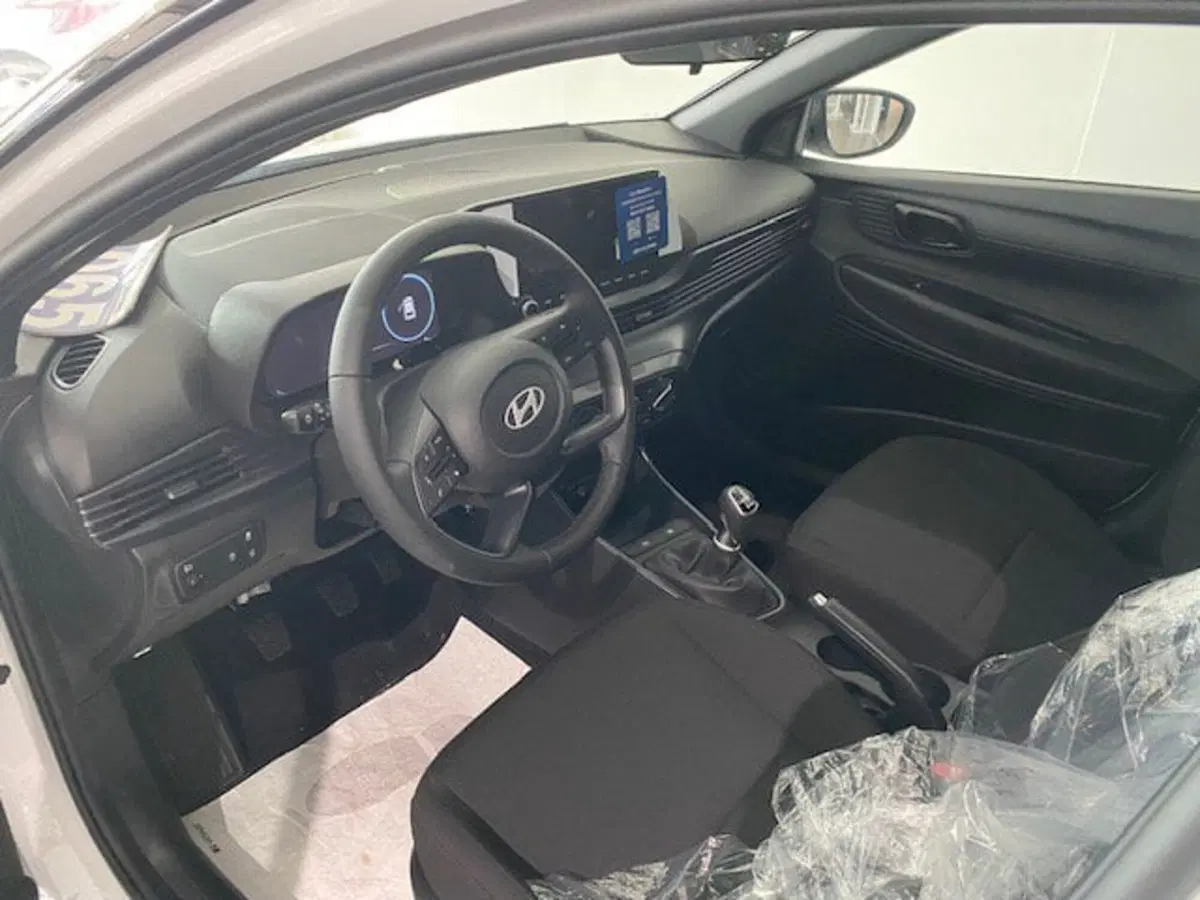 Hyundai i20 nuova a Benevento (16)