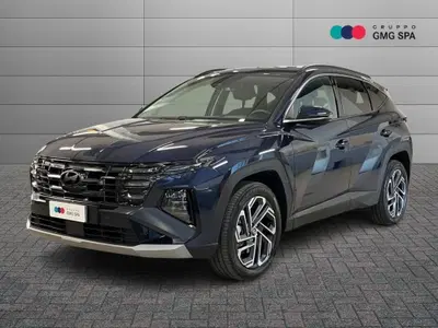 Hyundai Tucson 1.6 hev Exellence Lounge Pack 2wd auto del 2025 usata a Prato