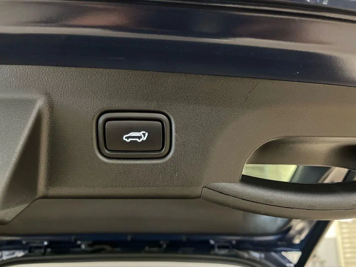 Hyundai Tucson usata a Prato (17)