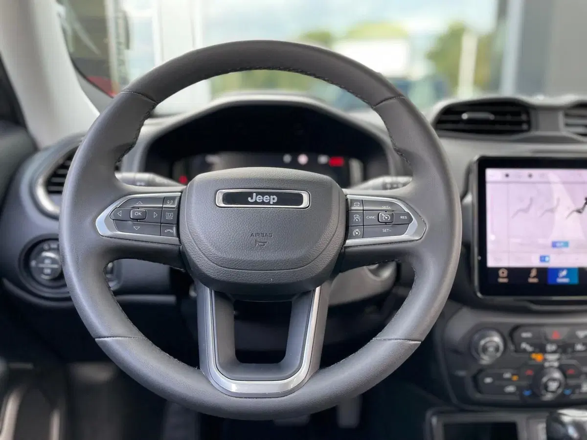 Jeep Renegade usata a Ancona (11)