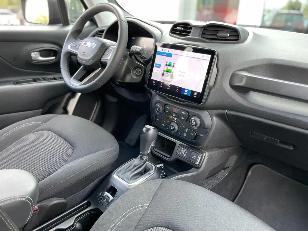 Jeep Renegade usata a Ancona (15)