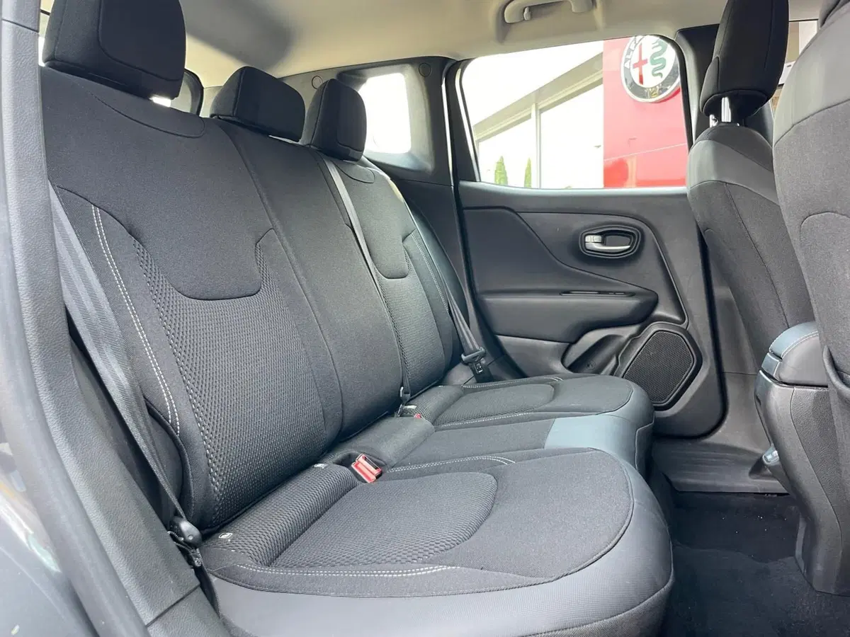 Jeep Renegade usata a Ancona (16)