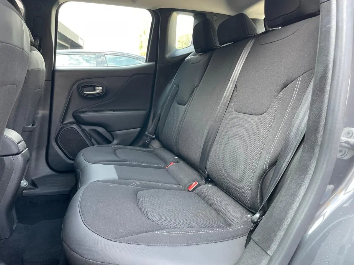 Jeep Renegade usata a Ancona (17)
