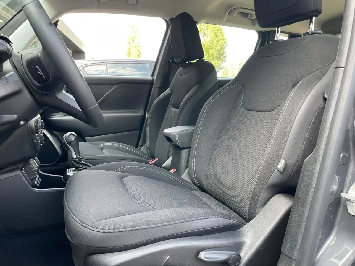 Jeep Renegade usata a Ancona (9)