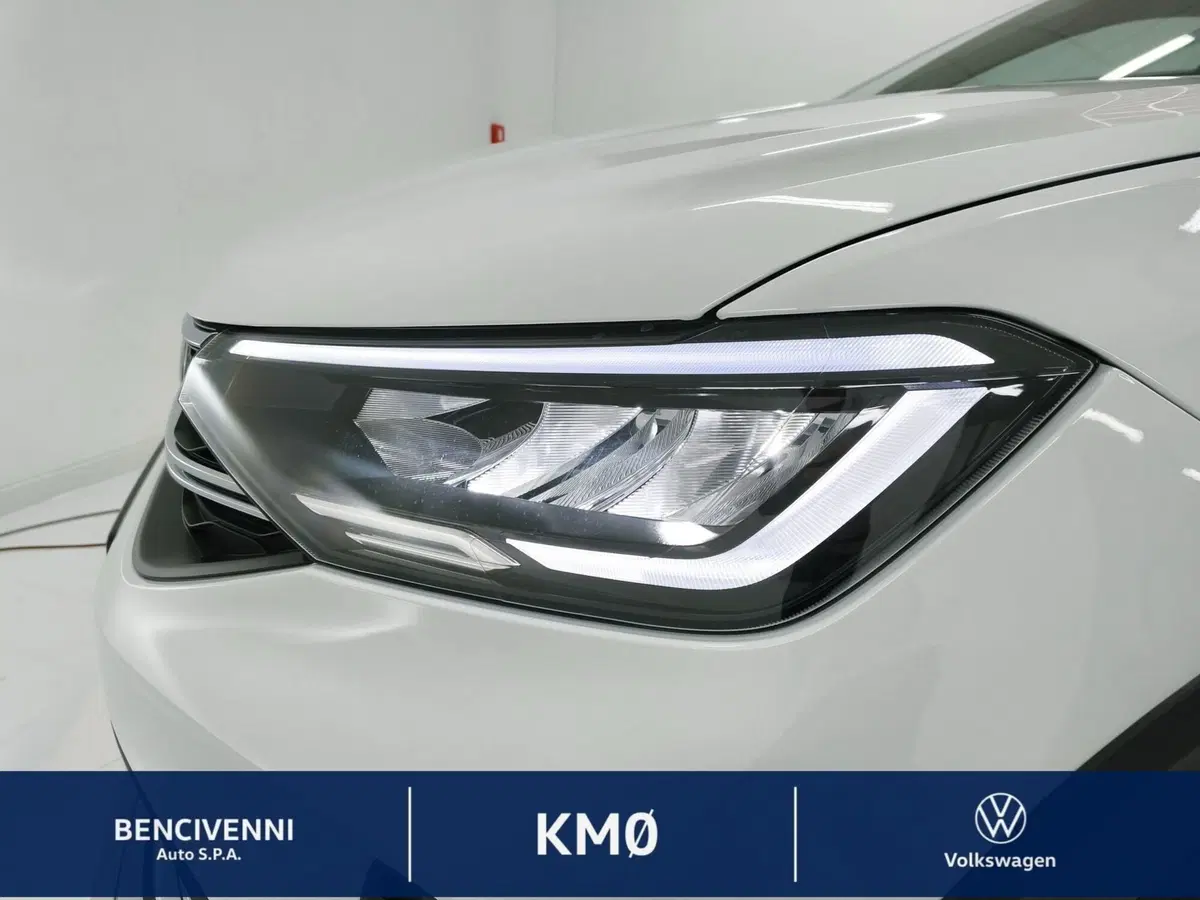 Volkswagen Taigo nuova a Catanzaro (12)
