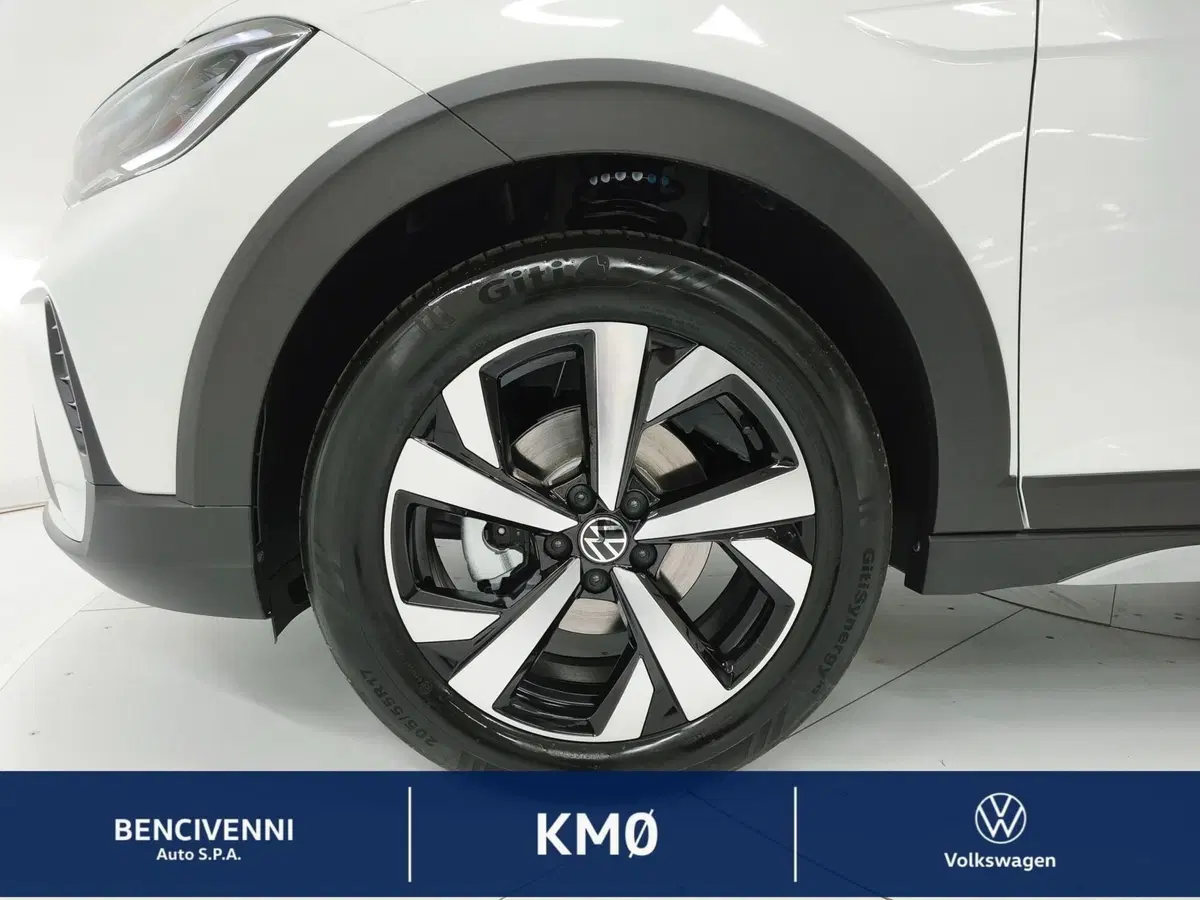 Volkswagen Taigo nuova a Catanzaro (13)