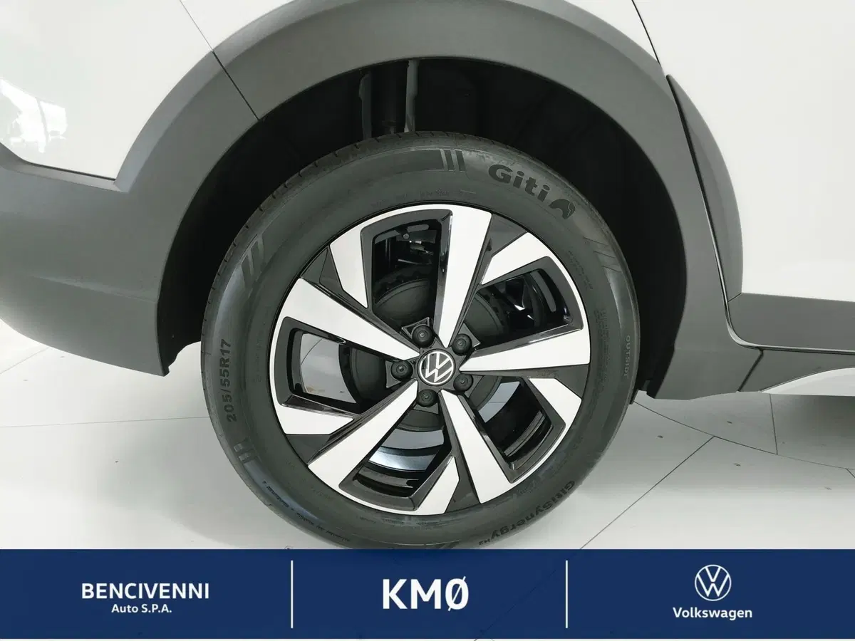 Volkswagen Taigo nuova a Catanzaro (5)