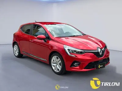 Renault Clio Full Hybrid E-Tech 140 CV 5 porte Zen del 2021 usata a Milano