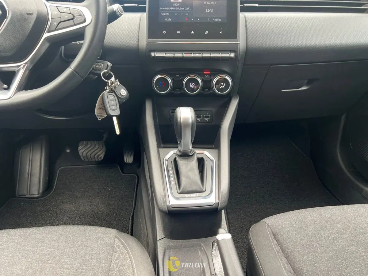 Renault Clio usata a Milano (14)