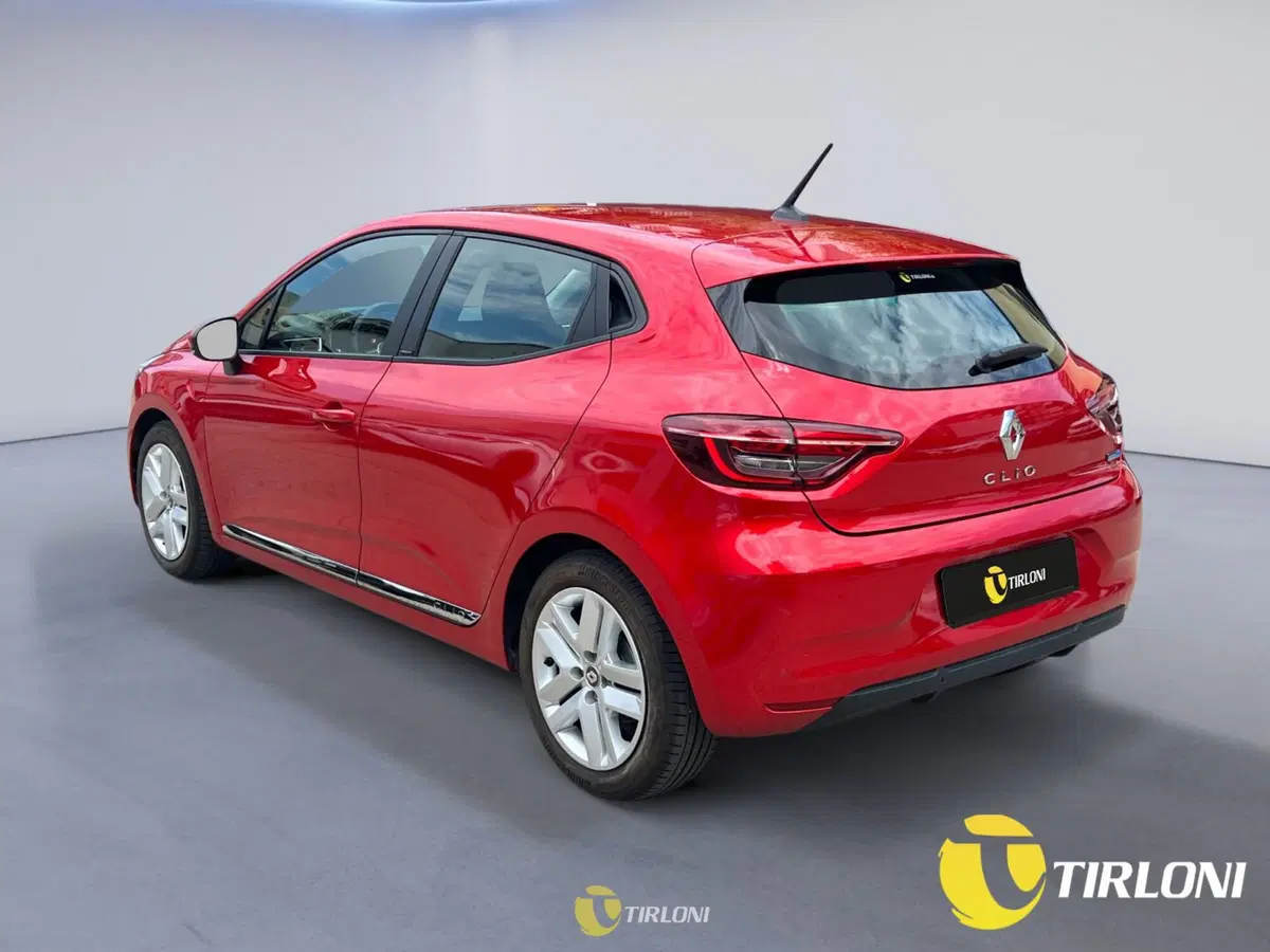 Renault Clio usata a Milano (2)