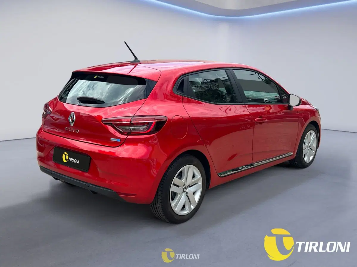 Renault Clio usata a Milano (4)