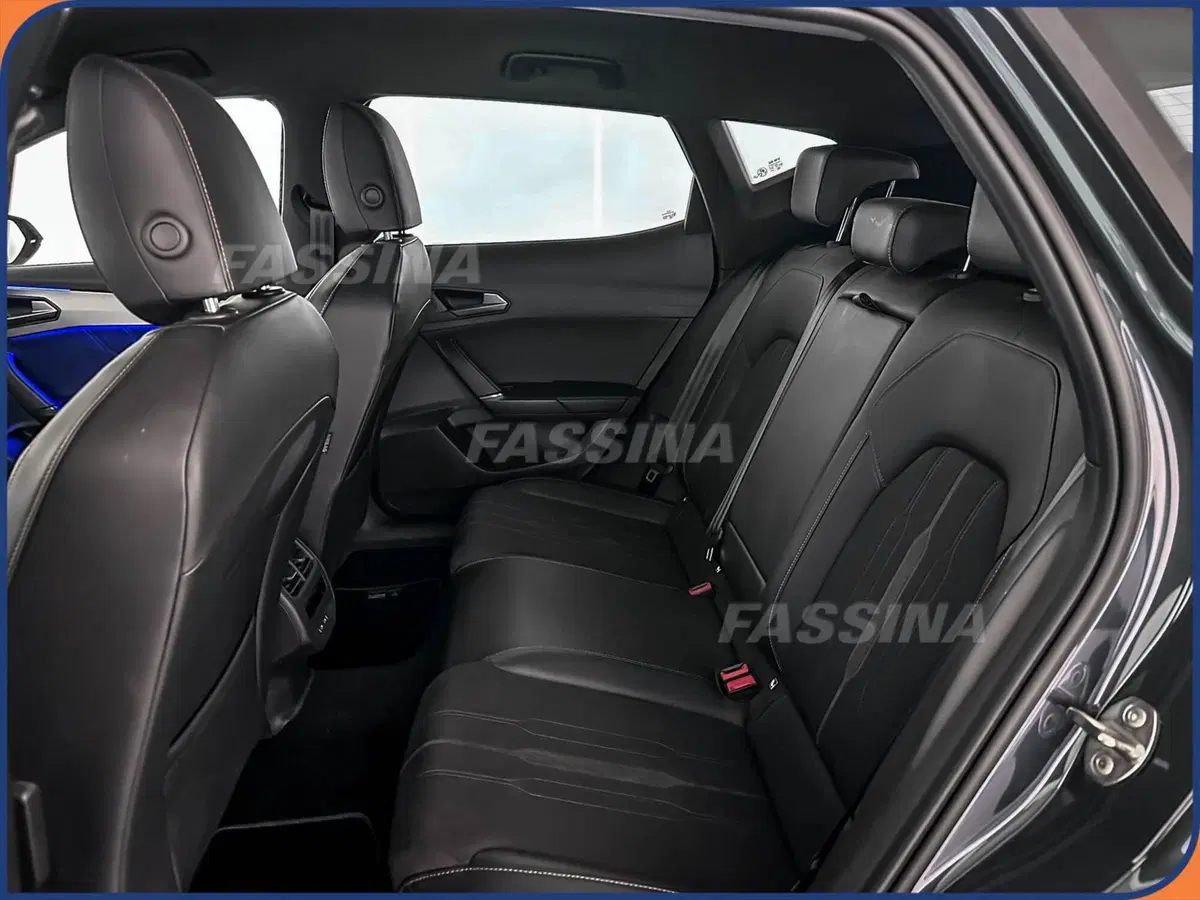 Cupra Formentor usata a Milano (10)