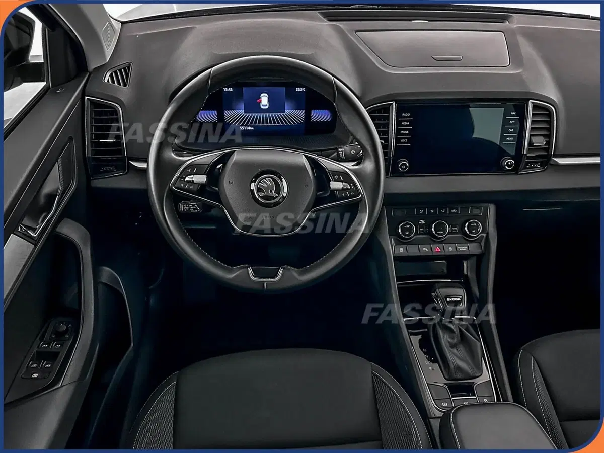 Skoda Karoq usata a Milano (11)