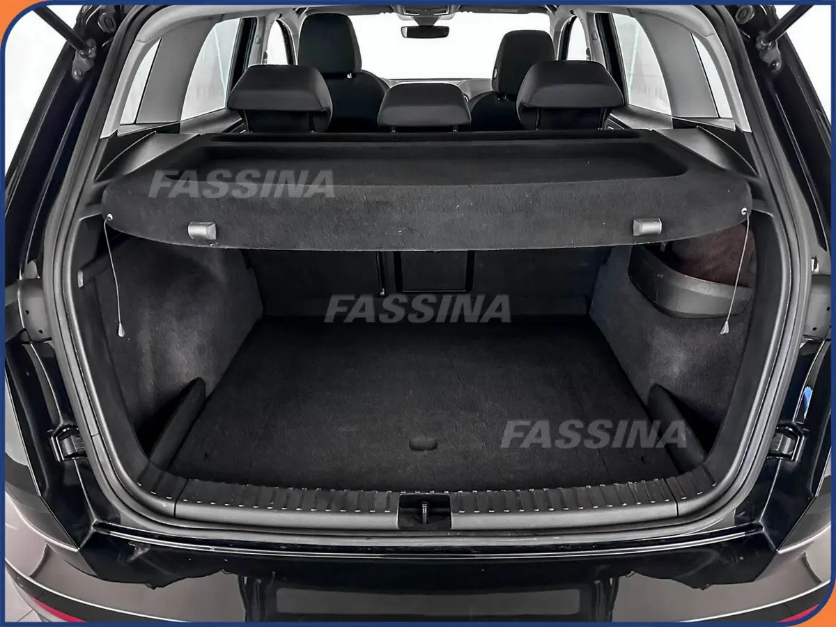 Skoda Karoq usata a Milano (12)