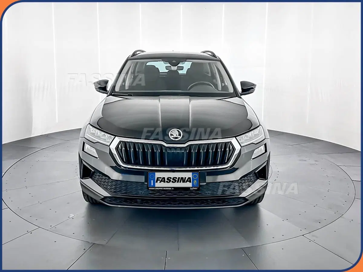 Skoda Karoq usata a Milano (2)