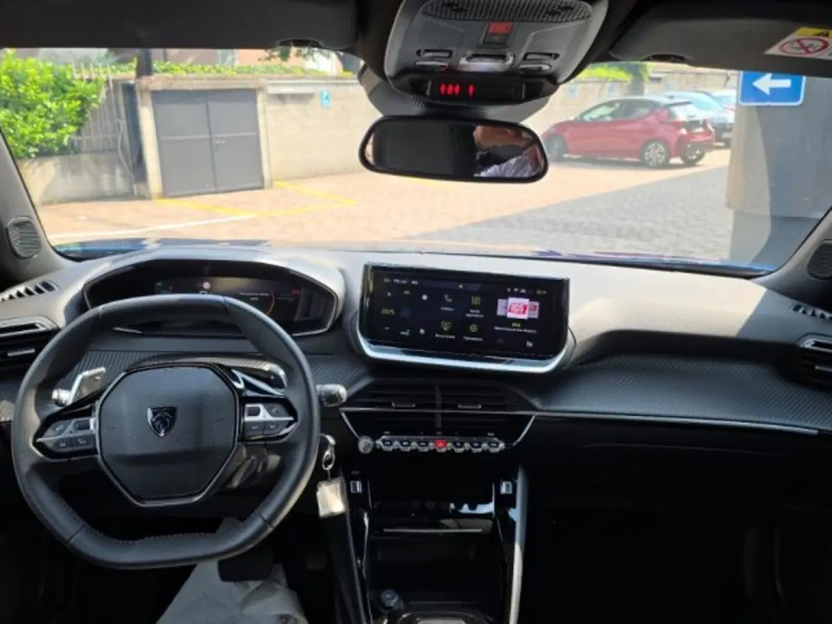 Peugeot 2008 usata a Monza e Brianza (8)