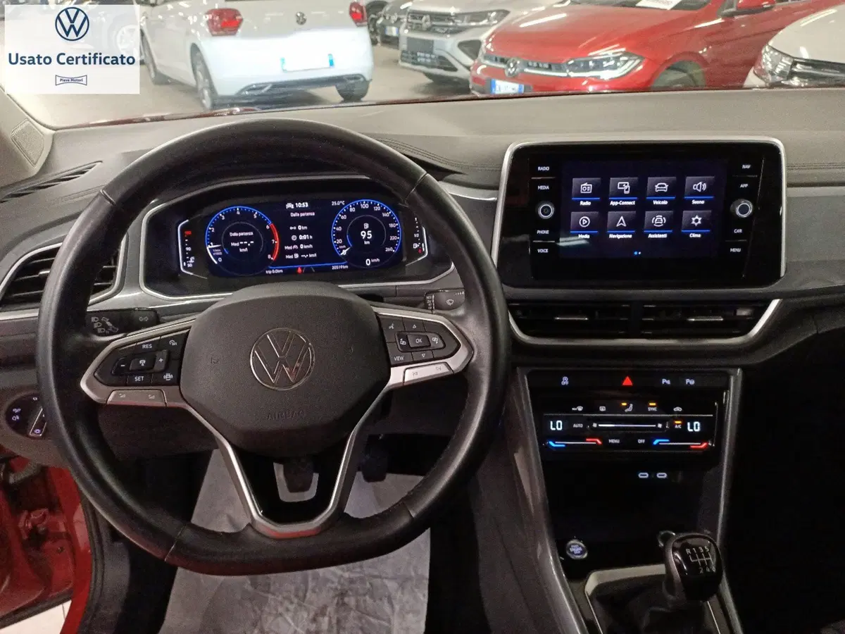 Volkswagen T-Roc usata a Genova (13)