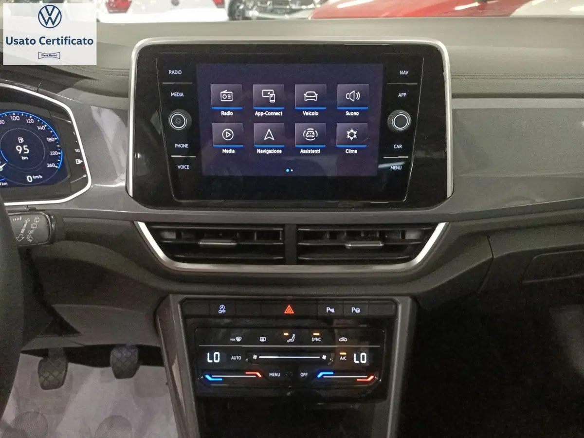 Volkswagen T-Roc usata a Genova (14)