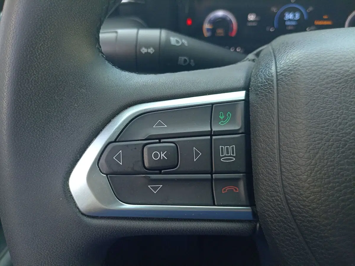 Jeep Compass usata a Bari (17)