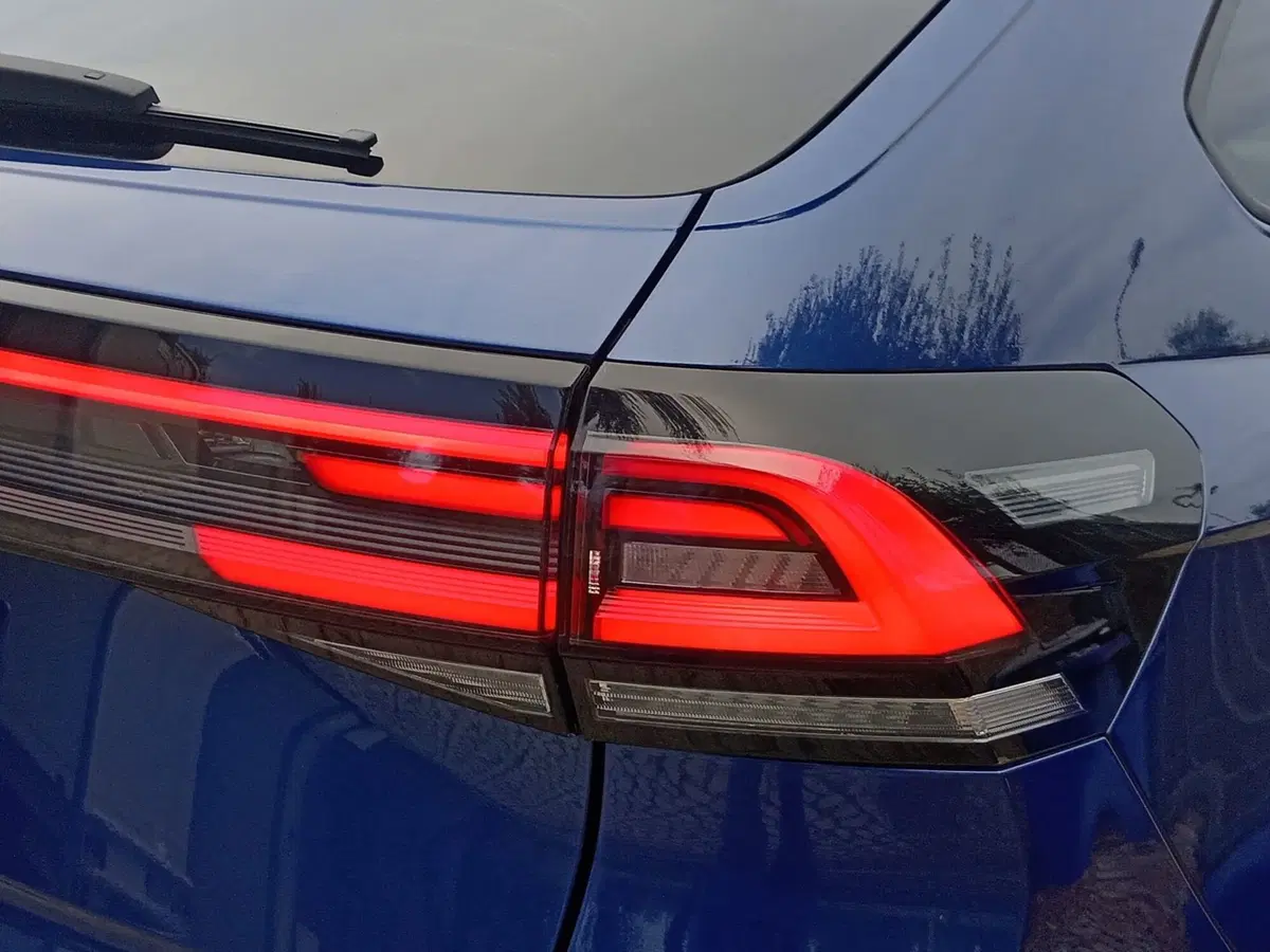 Volkswagen Taigo usata a Bari (5)