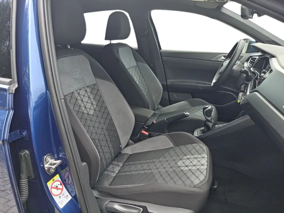 Volkswagen Taigo usata a Bari (8)