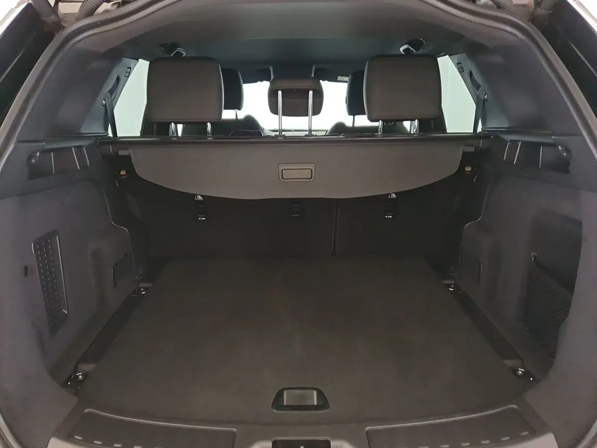 Land Rover Discovery Sport usata a Monza e Brianza (11)