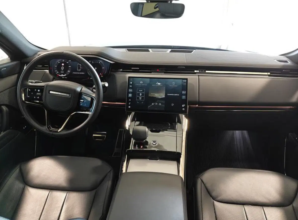 Land Rover Range Rover Sport usata a Venezia (16)