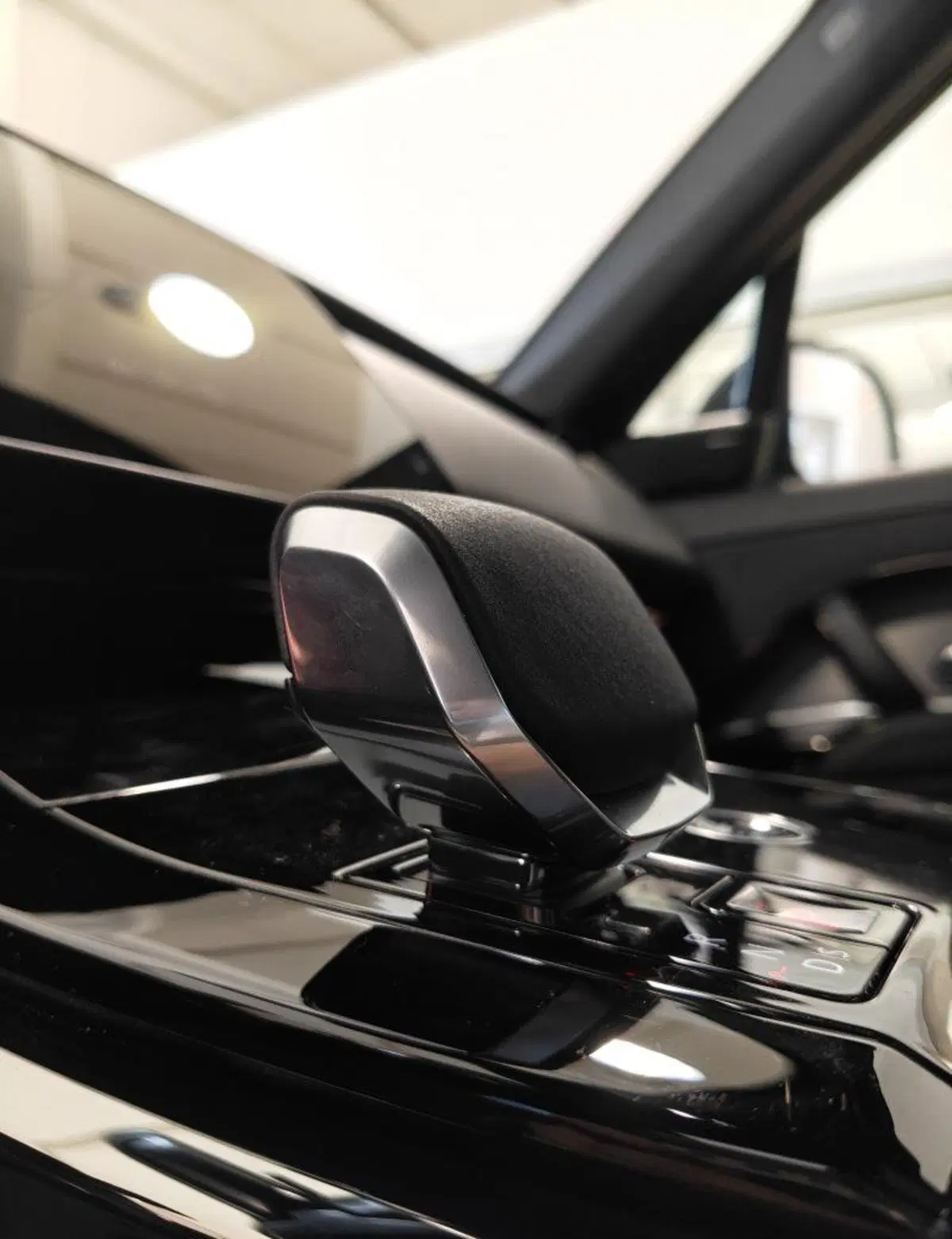 Land Rover Range Rover Sport usata a Venezia (18)