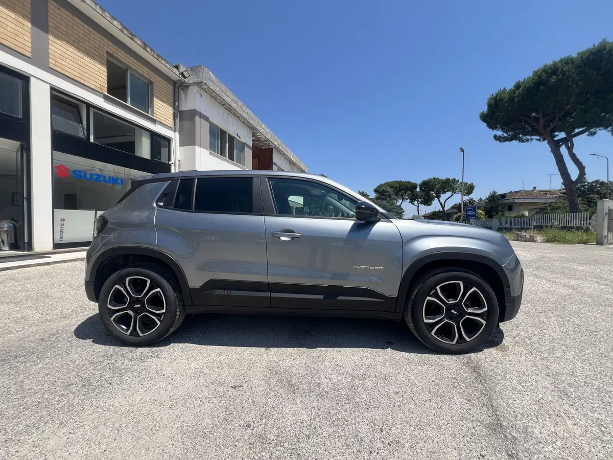 Jeep Avenger usata a Teramo (3)