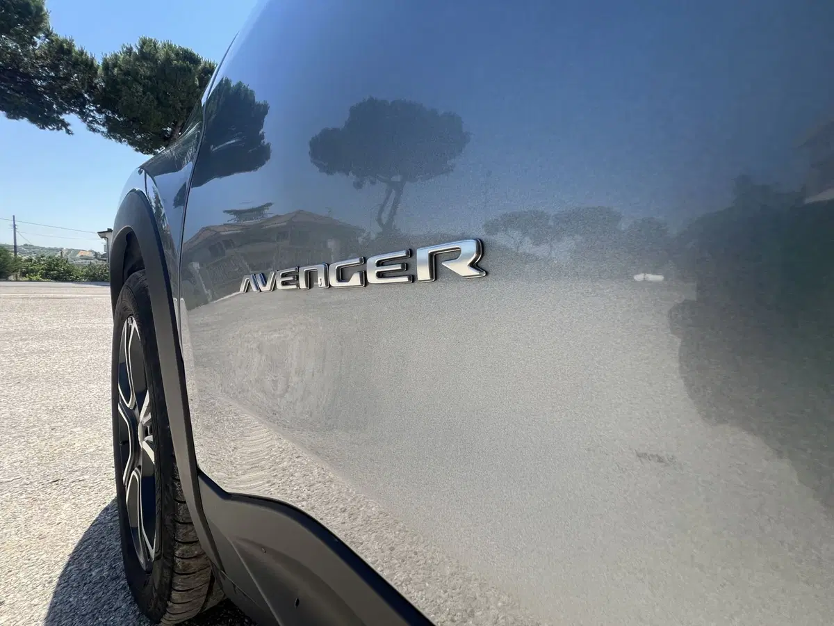 Jeep Avenger usata a Teramo (5)
