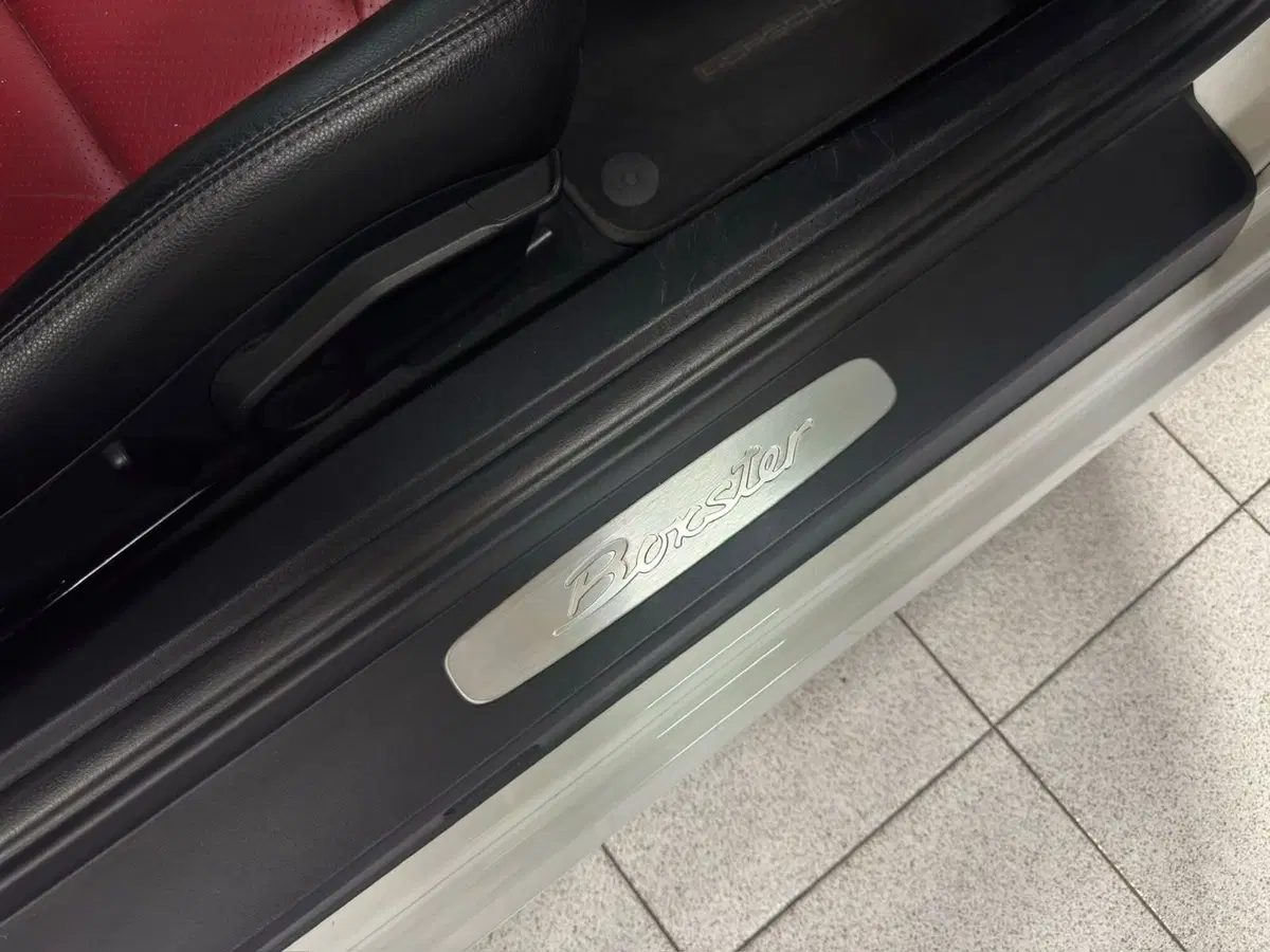 Porsche 718 Boxster  usata a Novara (14)