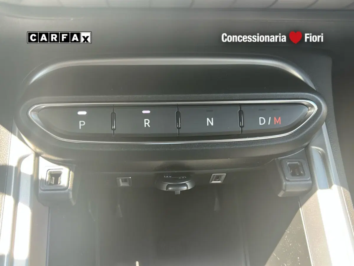 Jeep Avenger nuova a Roma (18)