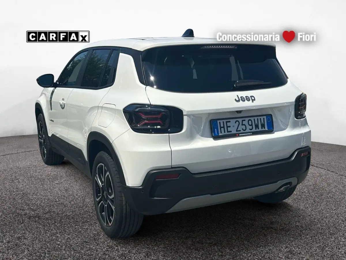 Jeep Avenger nuova a Roma (3)