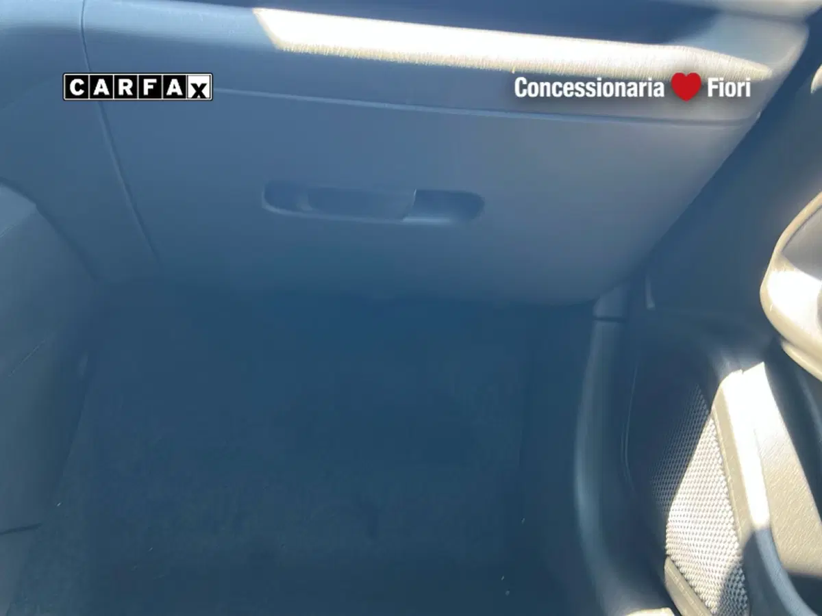 Jeep Avenger nuova a Roma (20)