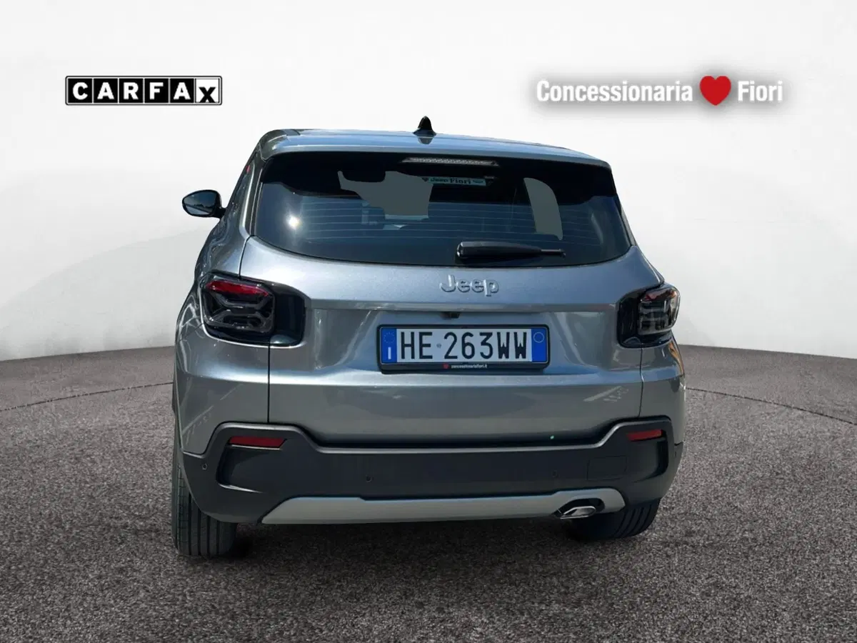 Jeep Avenger nuova a Roma (5)