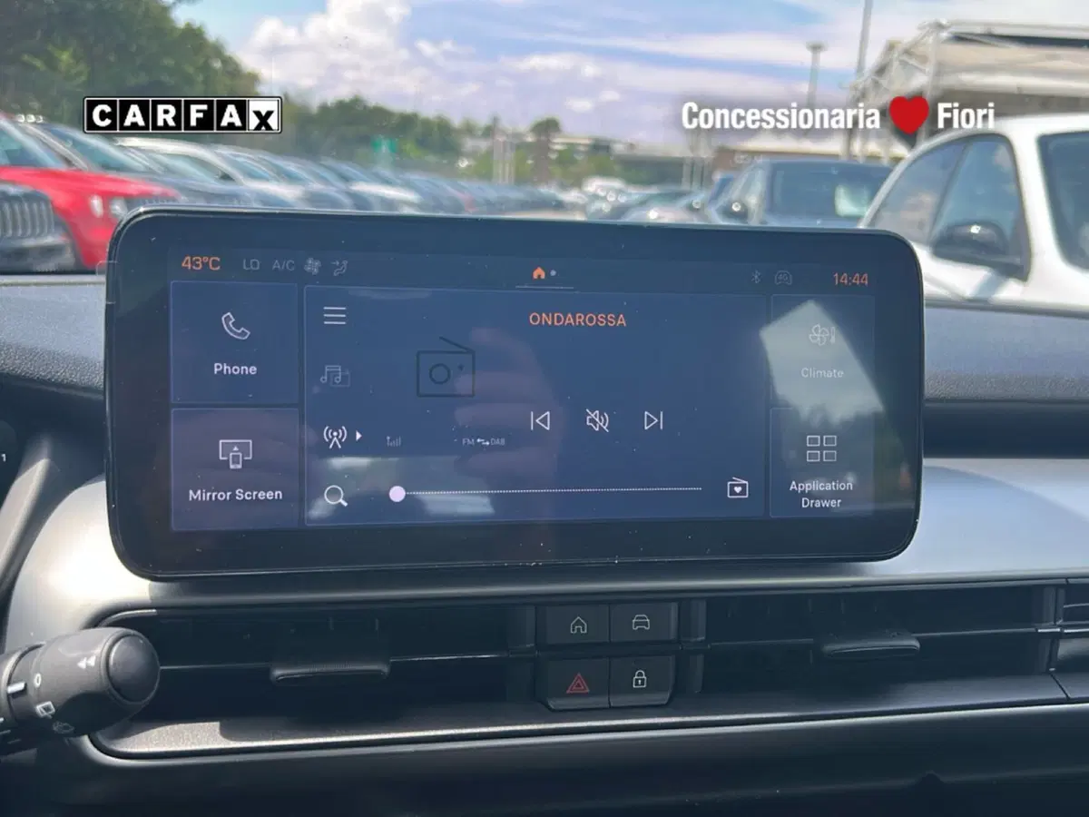 Jeep Avenger nuova a Roma (17)