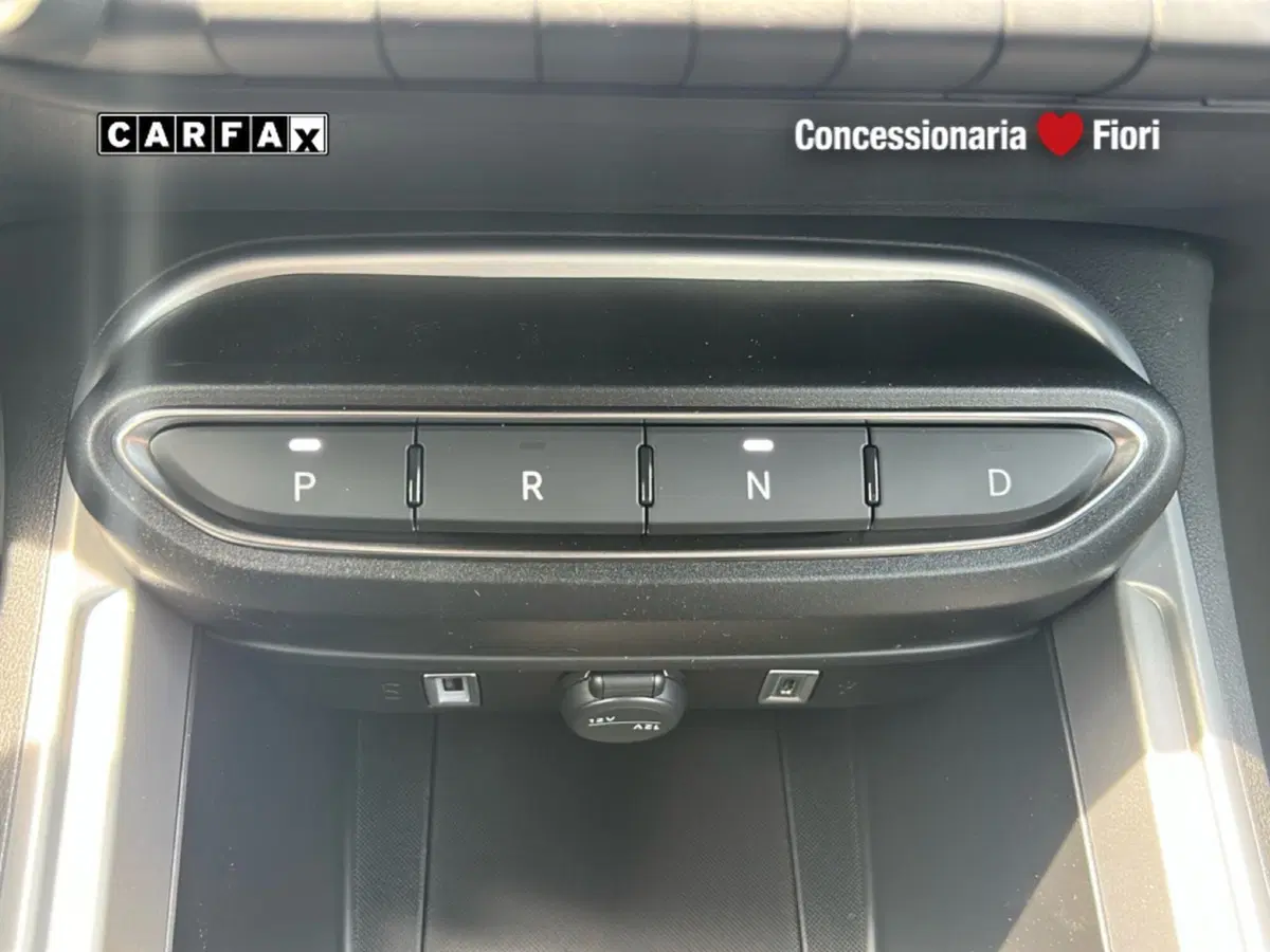 Jeep Avenger nuova a Roma (19)