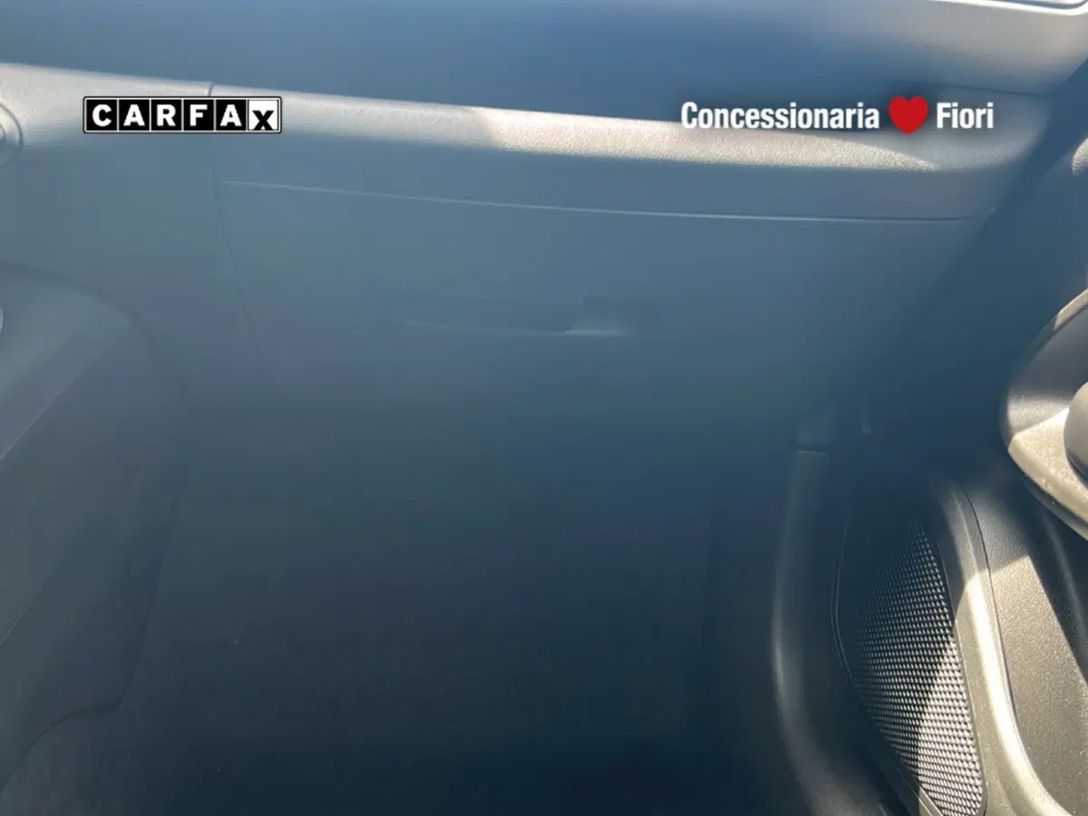 Jeep Avenger nuova a Roma (20)