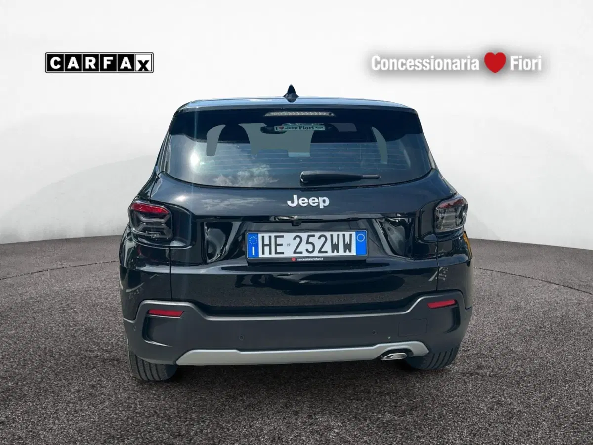 Jeep Avenger nuova a Roma (5)
