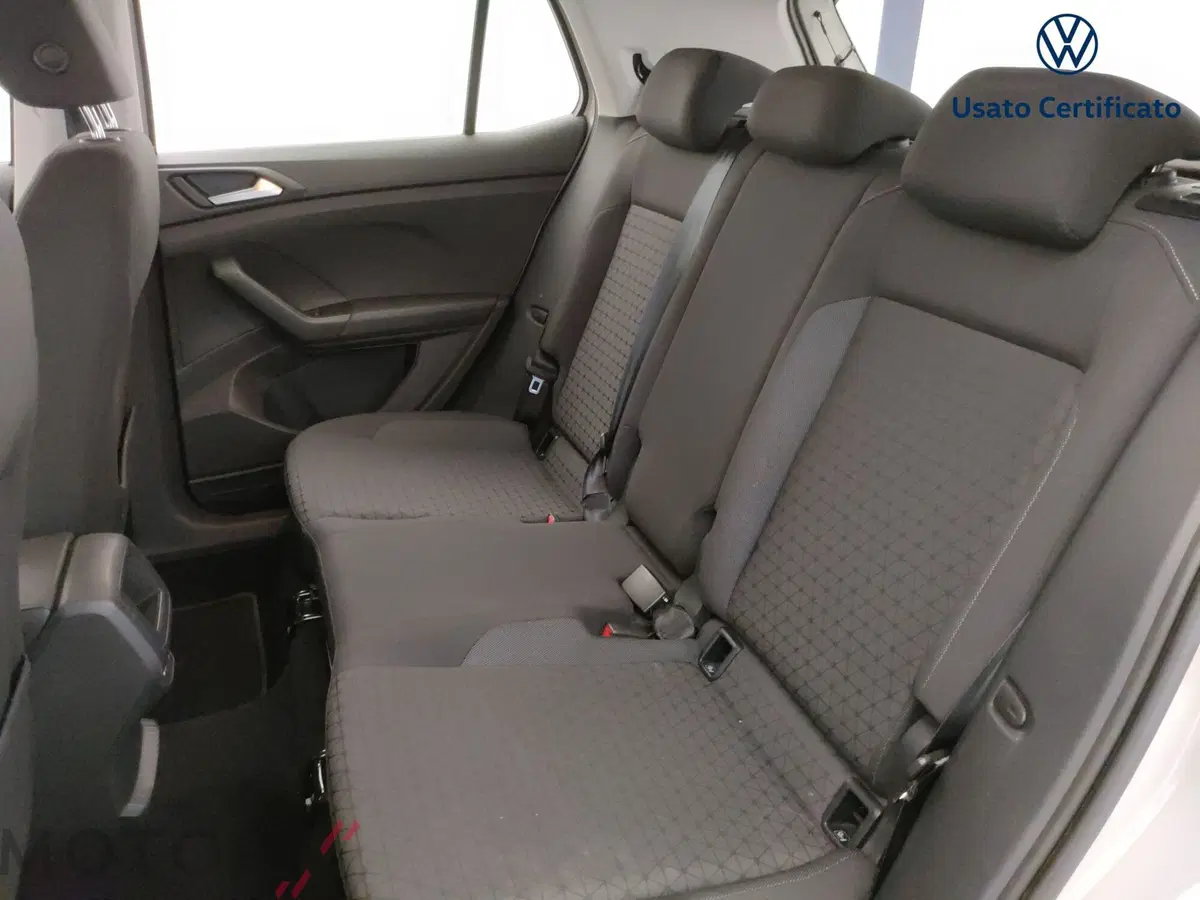 Volkswagen T-Cross usata a Varese (10)