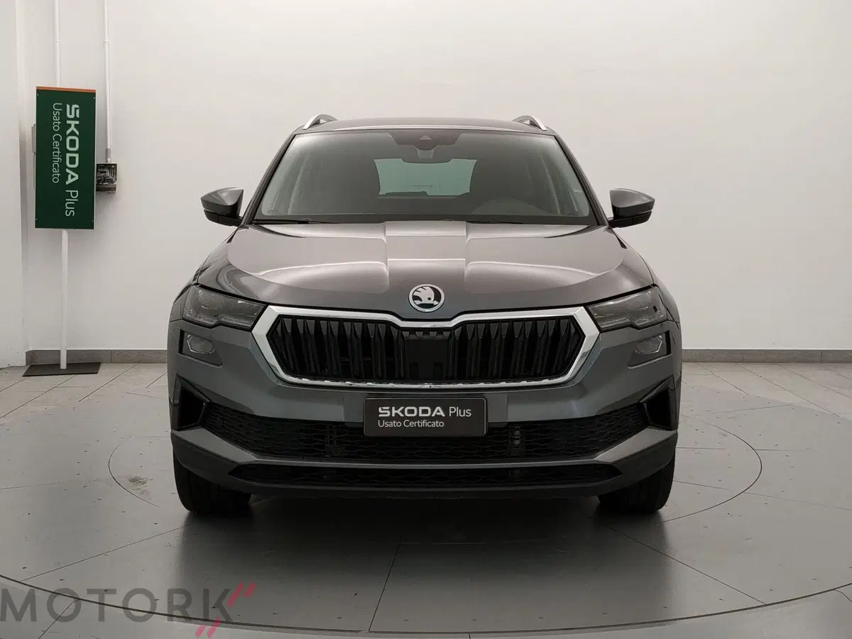 Skoda Karoq usata a Varese (2)