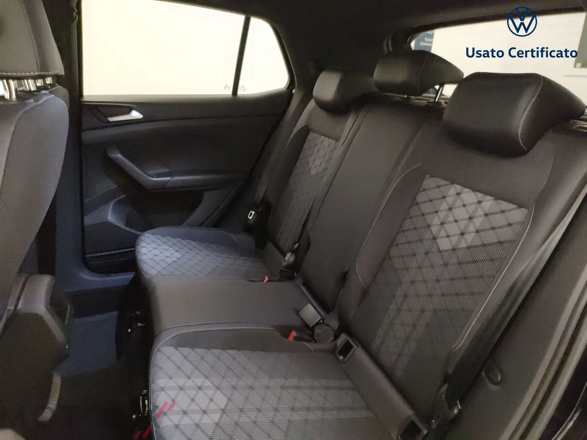 Volkswagen T-Cross usata a Varese (10)