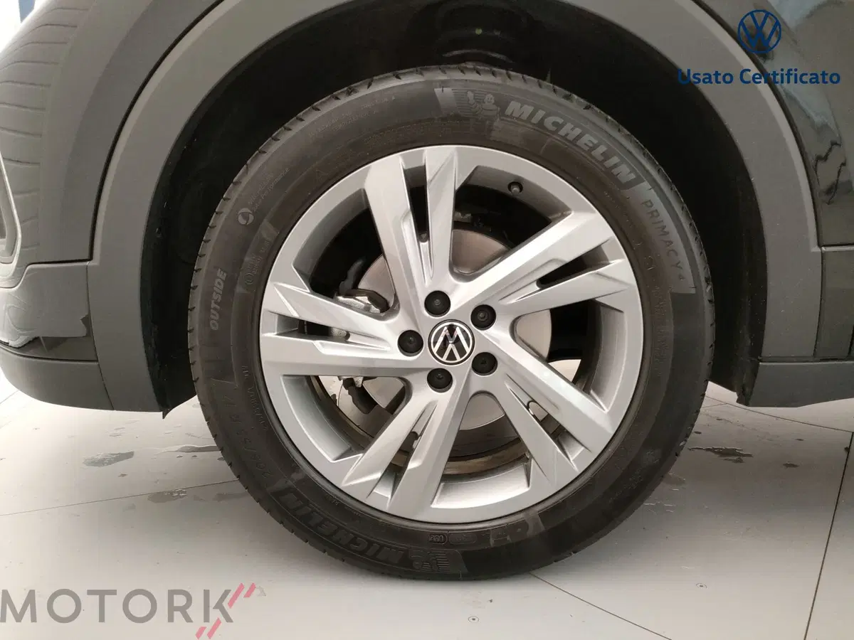 Volkswagen T-Cross usata a Varese (6)